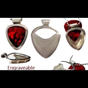 Pickbay Guitar Pick Holder Pendant only holds guitar Picks hypoallergenic NEW
